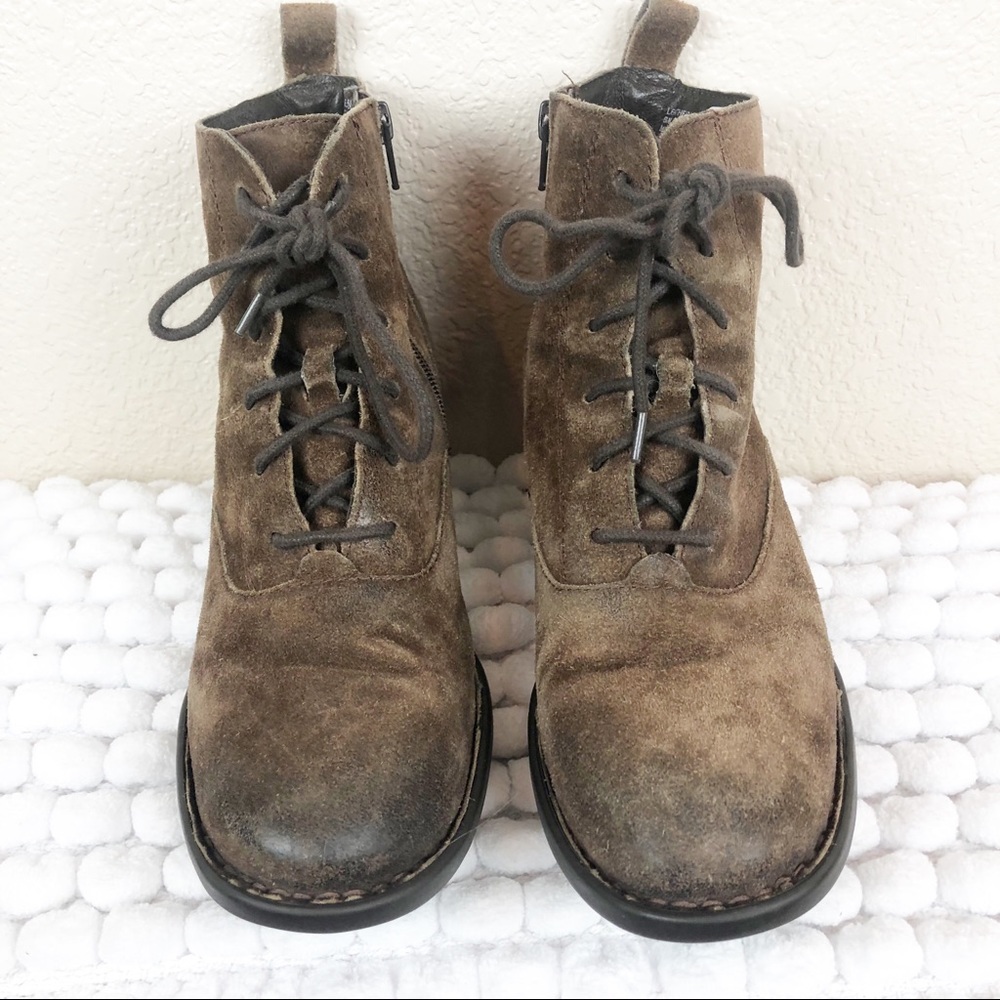 Born Tasso ankle boots size 8.5M